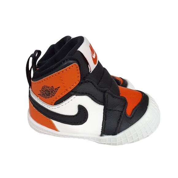 Nike Jordan 1 Baby Crib Shoes Booties Shattered Backboard Black 1C Basketball - Picture 1 of 7